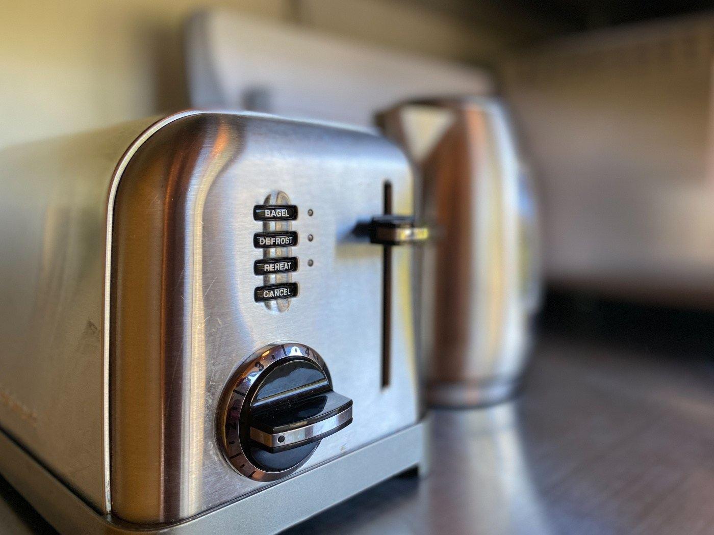 kitchen-toaster